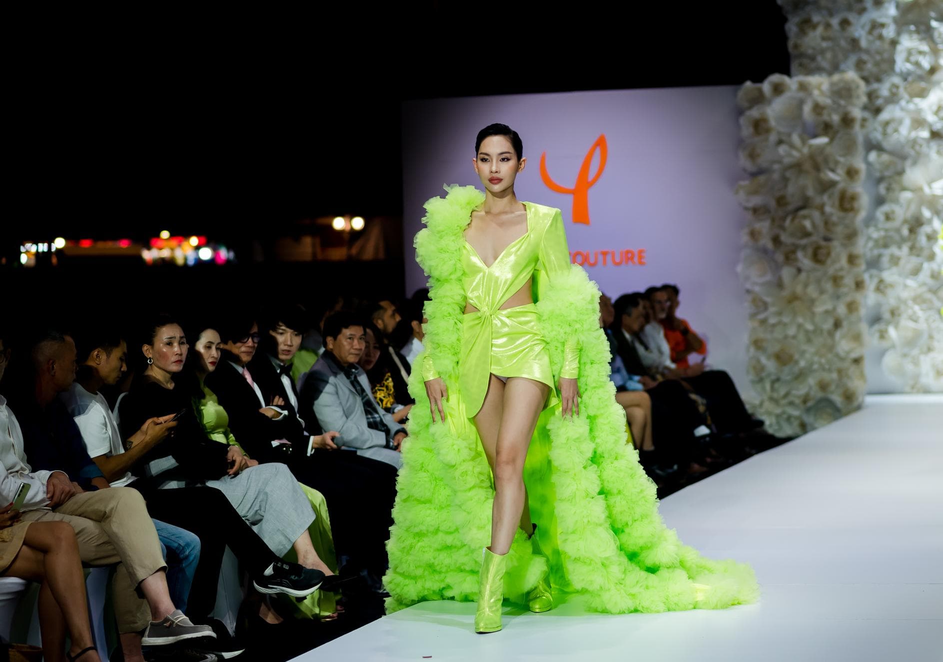 ĐẦM KIM TUYẾN NGẮN XANH LÁ CHUỐI