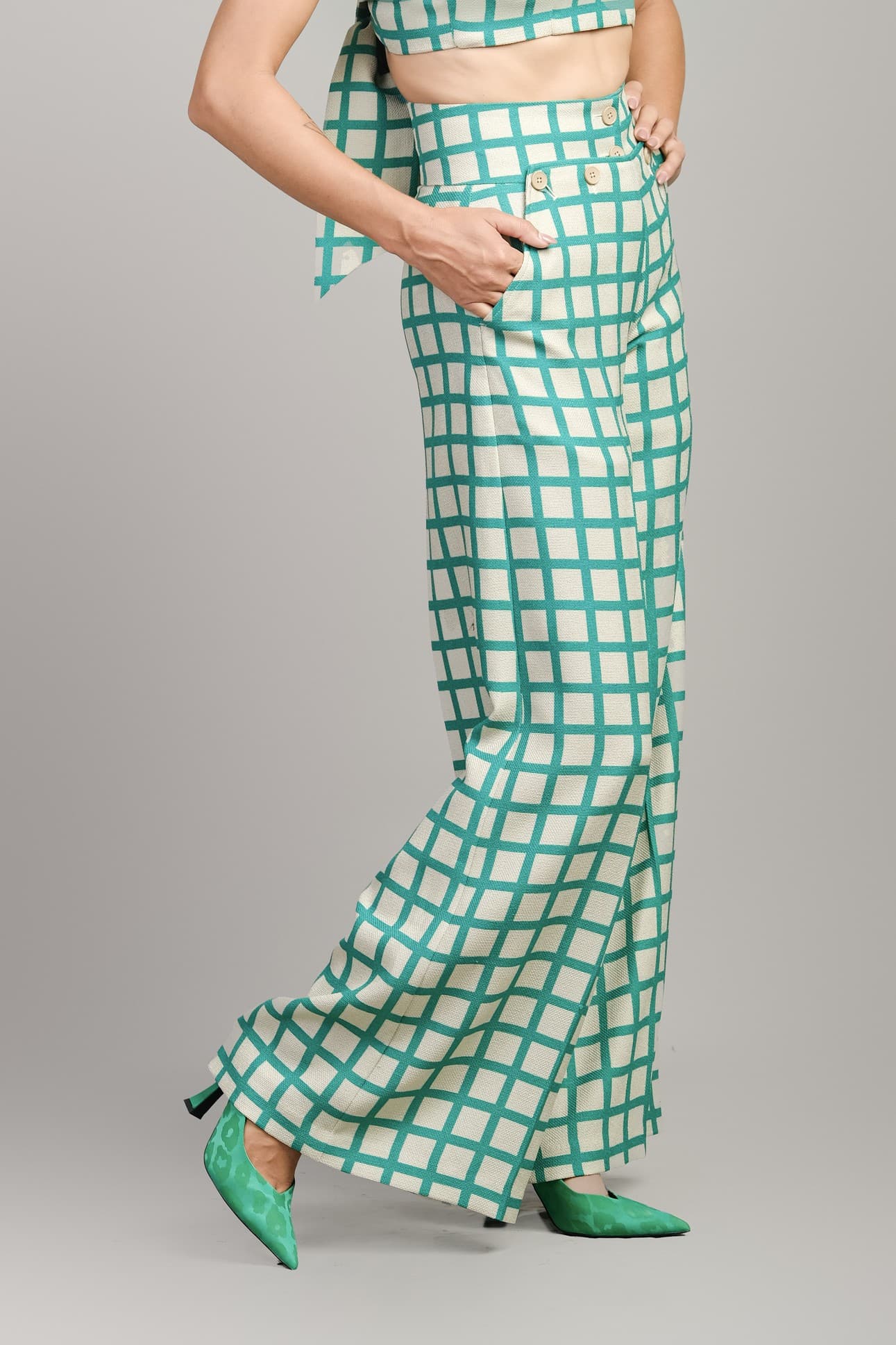 QUẦN CARO LINEN XANH THỜI TRANG