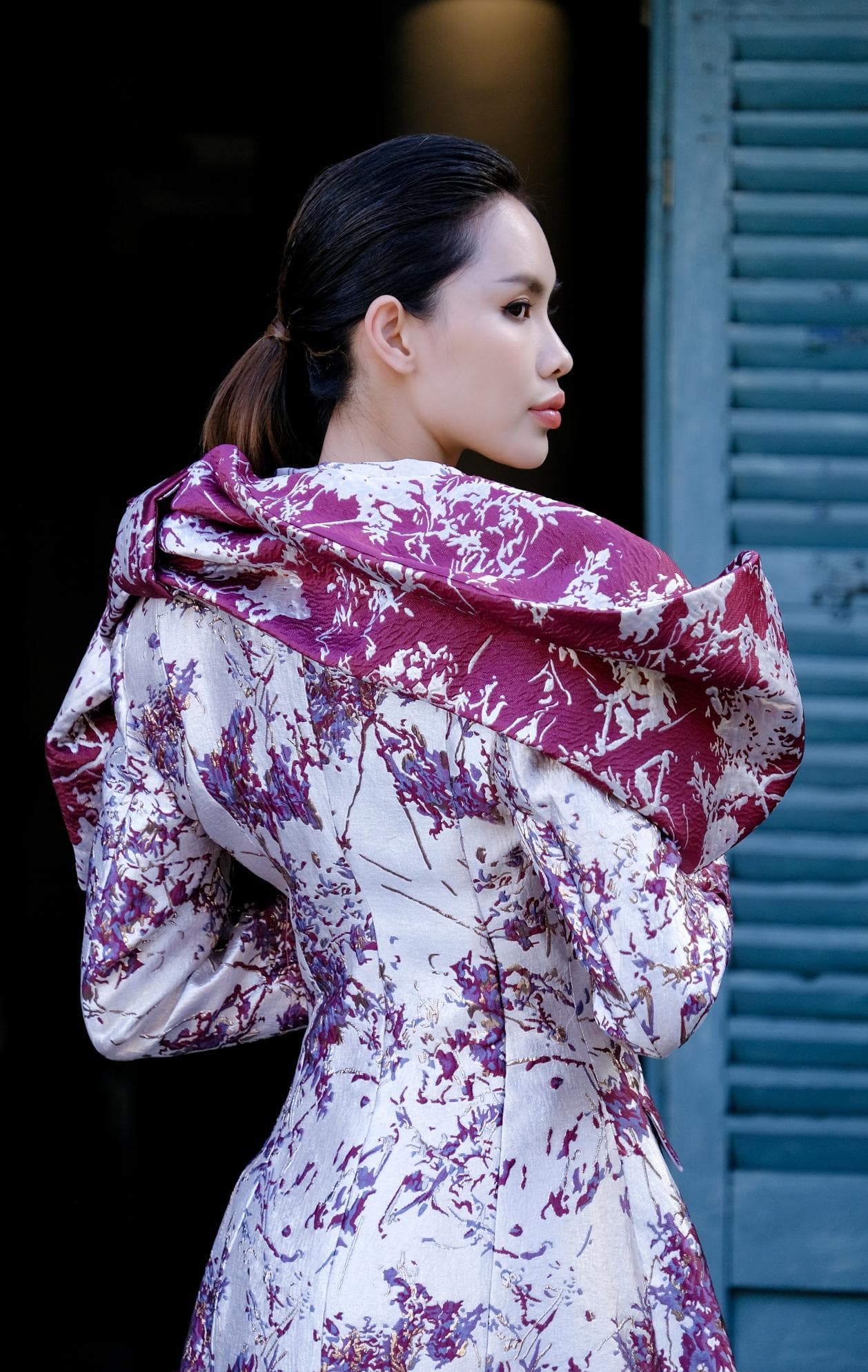 JACKET GẤM CÁCH ĐIỆU VAI ẤN TƯỢNG