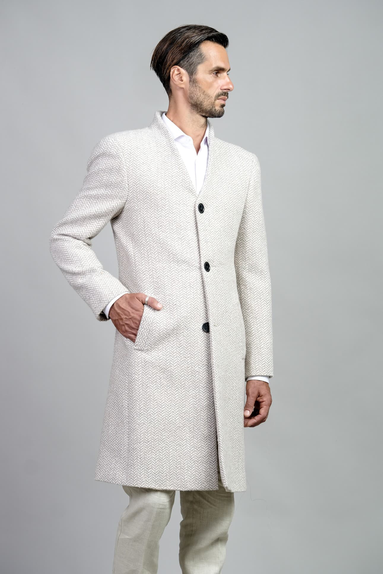 ÁO KHOÁC DẠ VÀ QUẦN LINEN BE