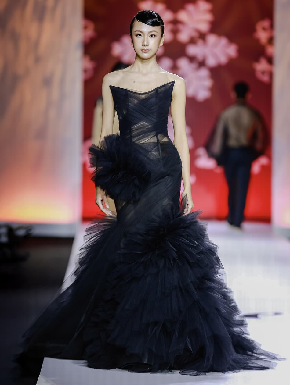 TULLE POETRY 