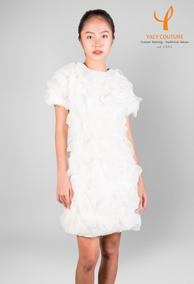 ĐẦM ORGANZA TRẮNG KEM