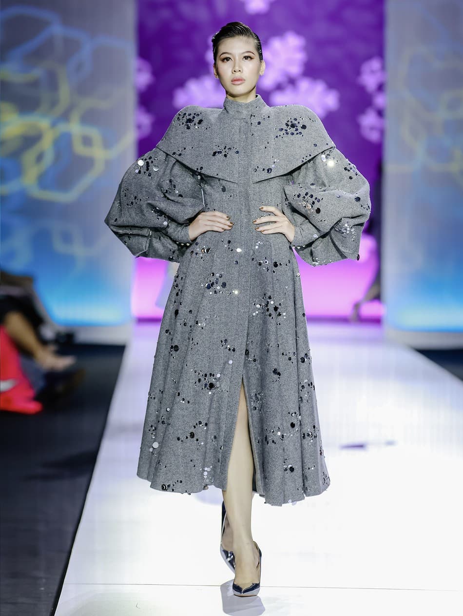STONEFALL SILENCE COAT