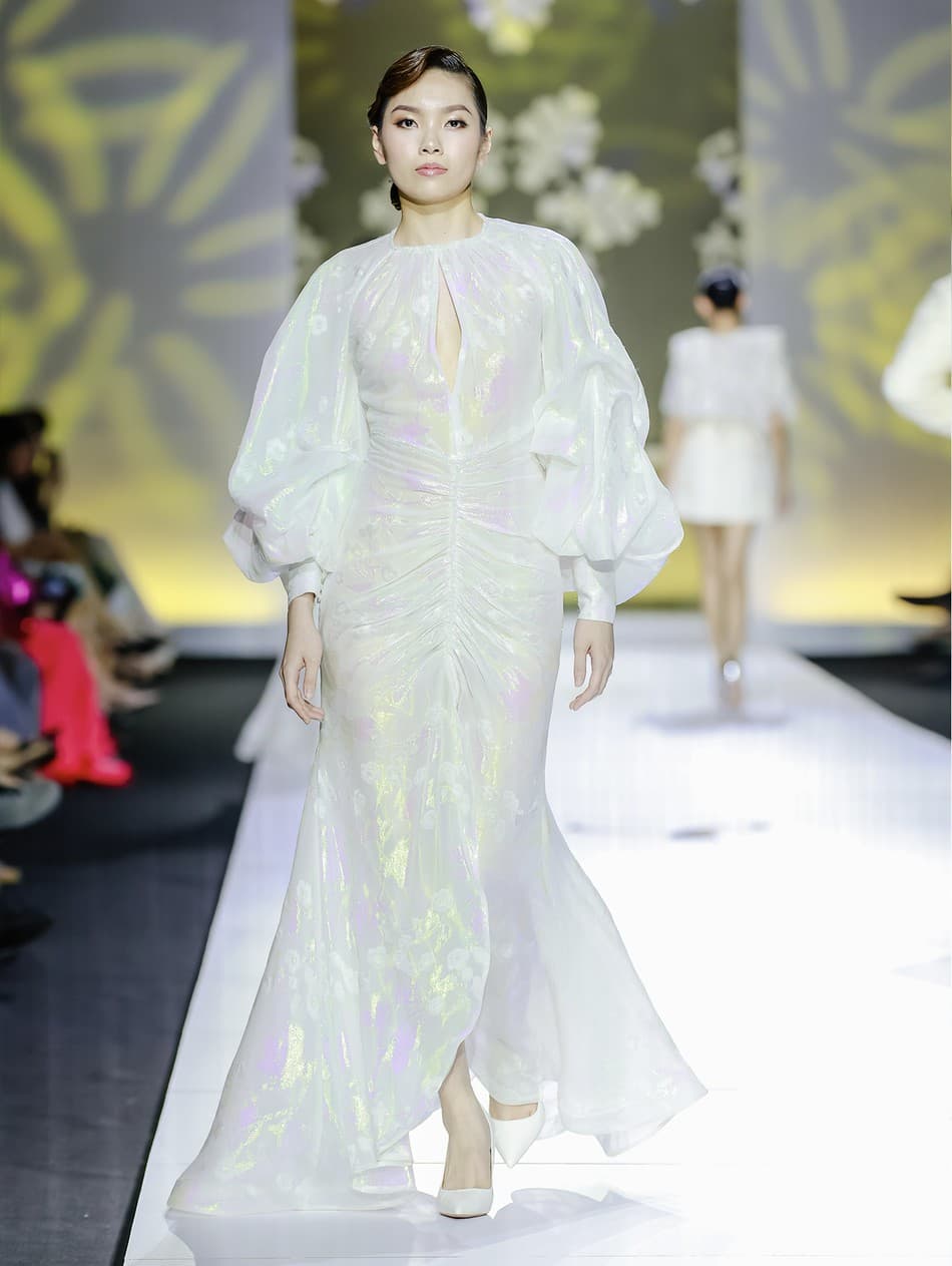 LUMINOUS VEIL GOWN
