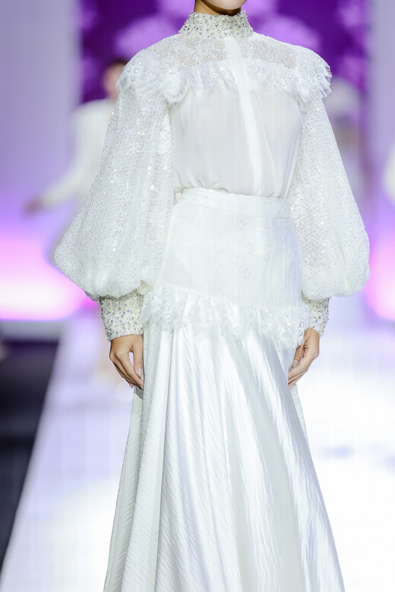ETERNAL POISE SKIRT