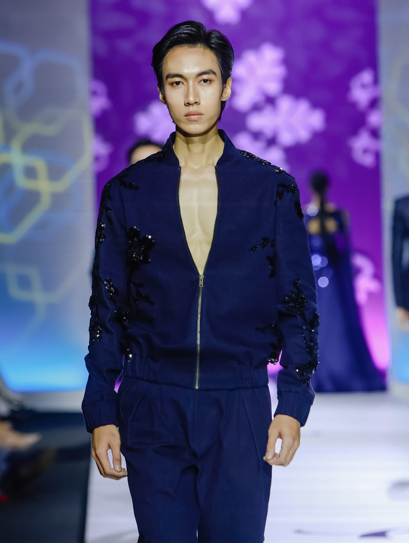 MIDNIGHT STATIC BOMBER