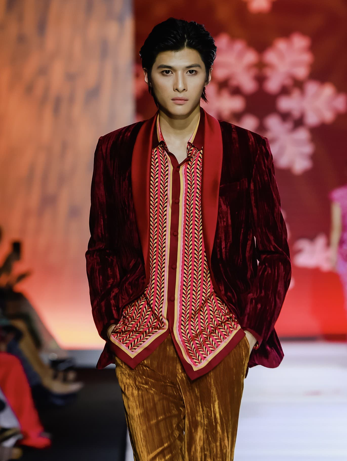 BURNISHED FLAME JACKET
