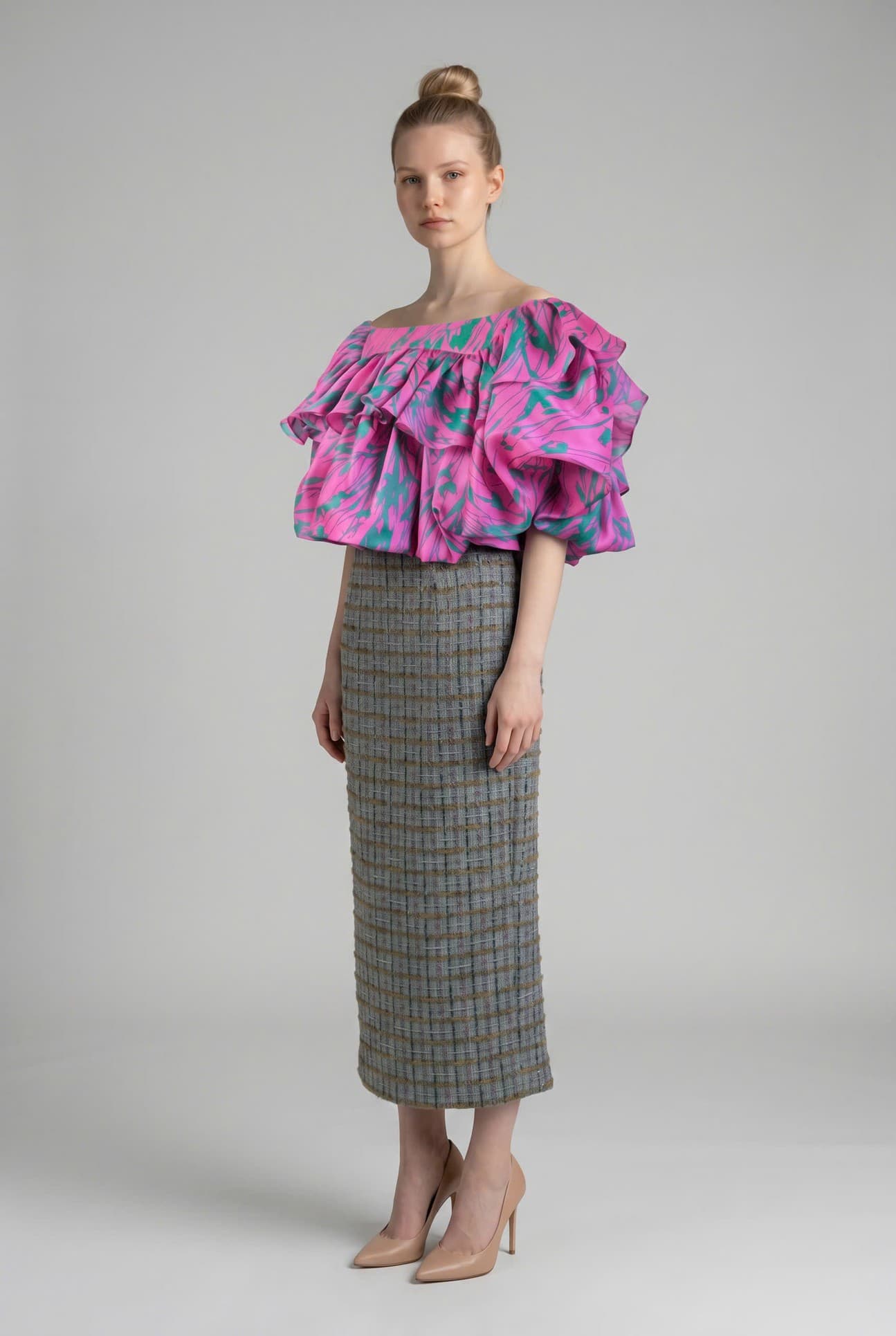 ORGANZA RUFFLE TOP