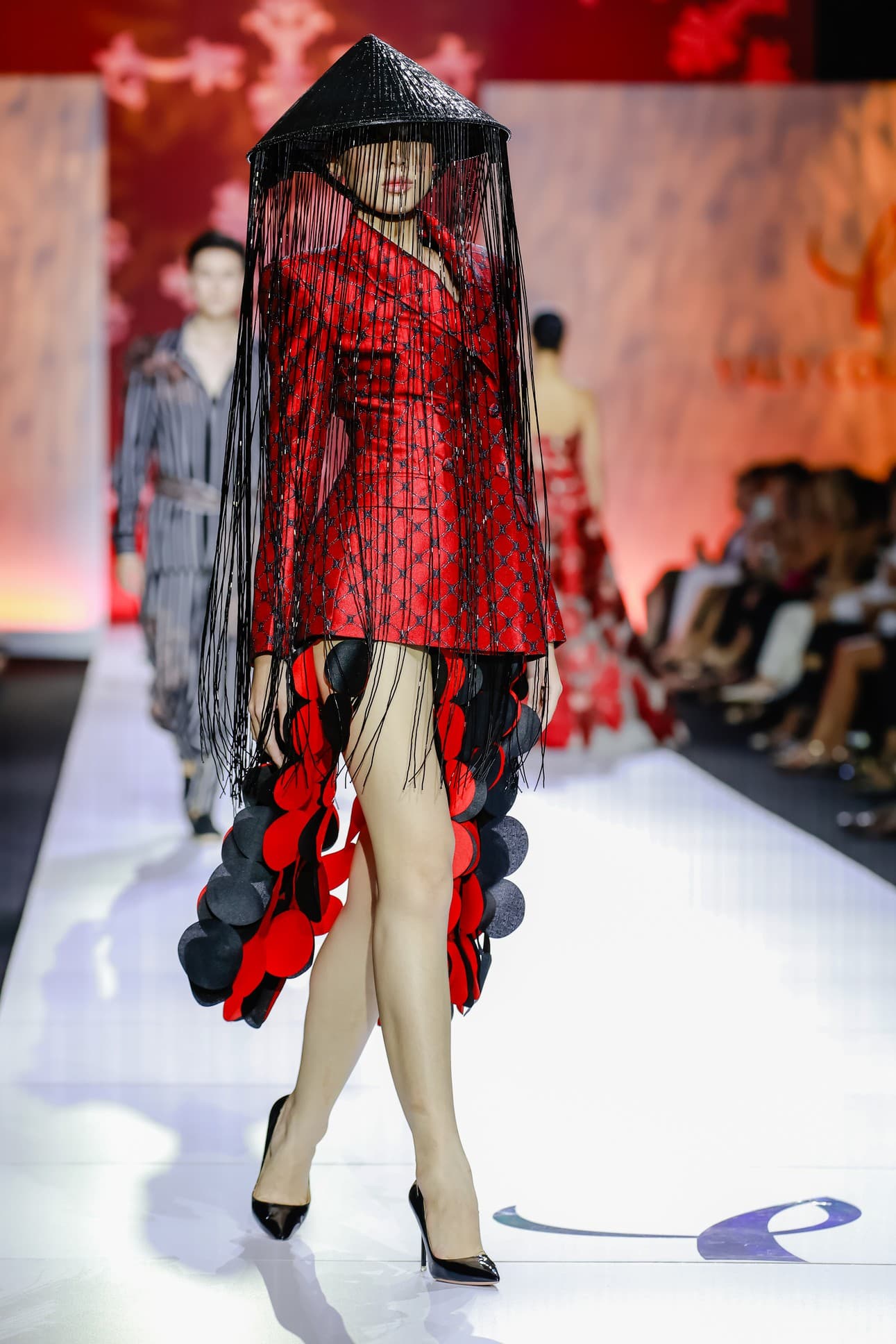 VEILED INTENSITY JACKET