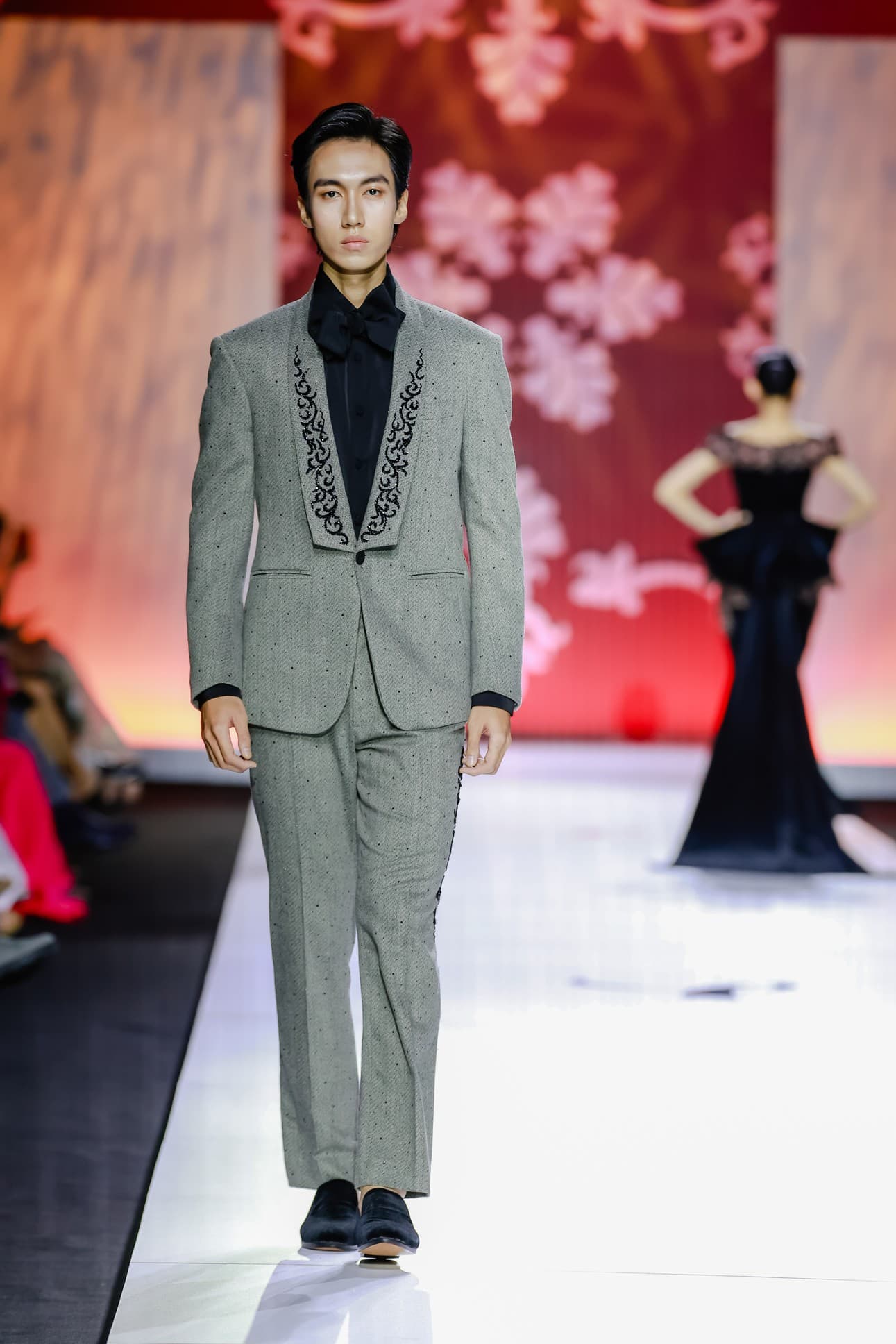 REFINED ARABESQUE JACKET