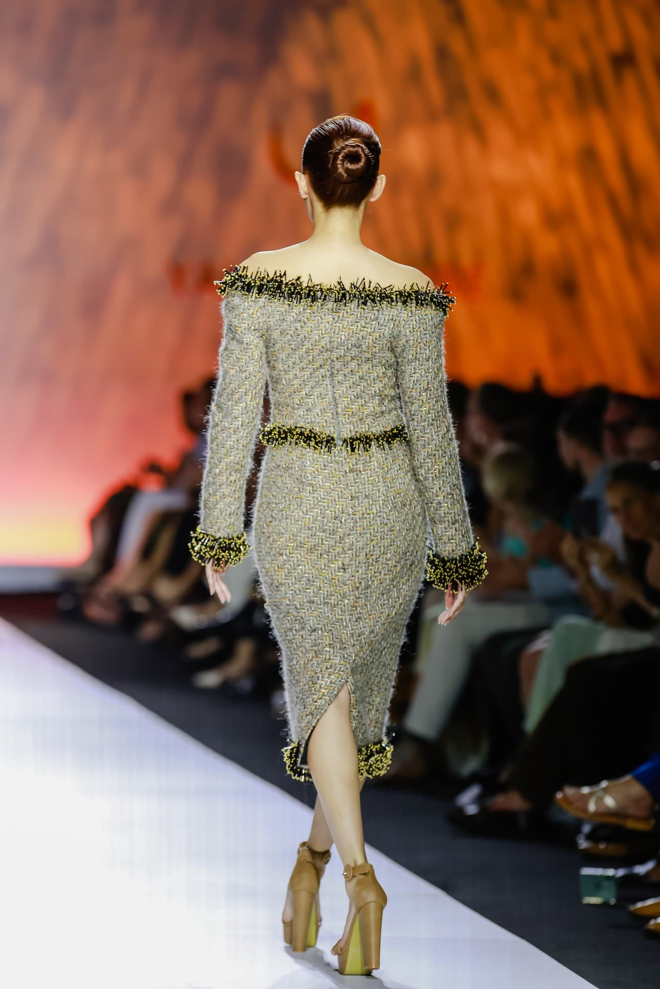 GOLDEN ELEGANCE SKIRT