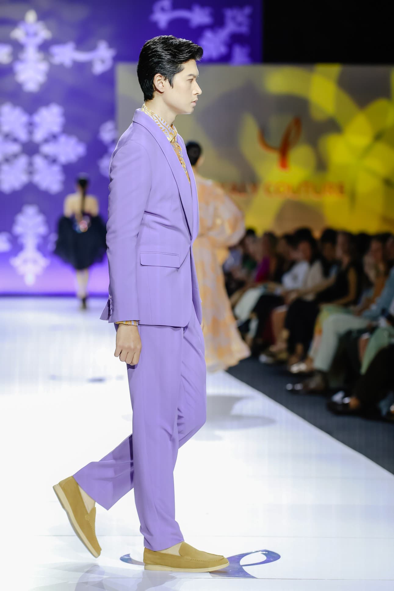 LAVENDER AUTHORITY JACKET