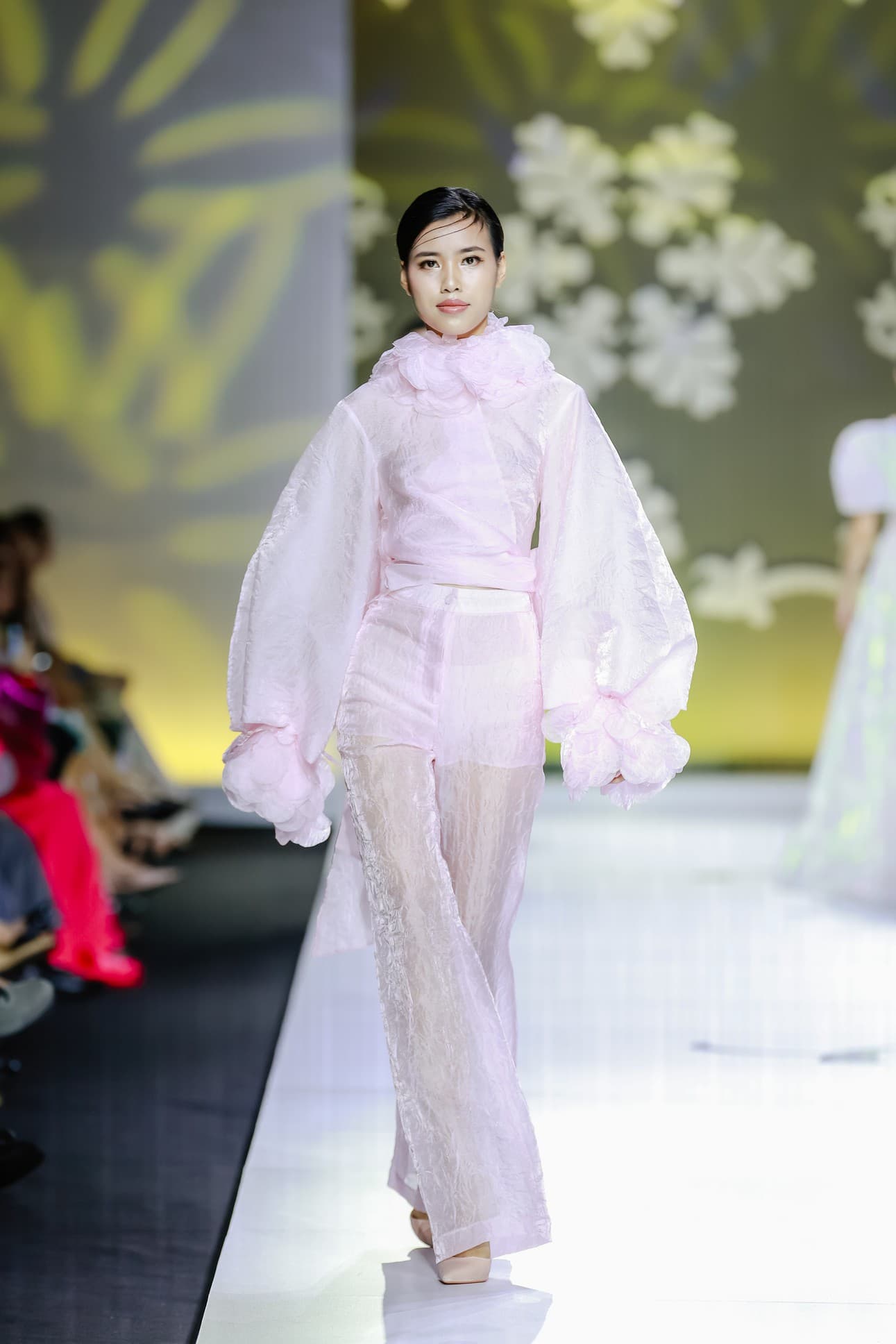 BLUSH VEIL PANTS