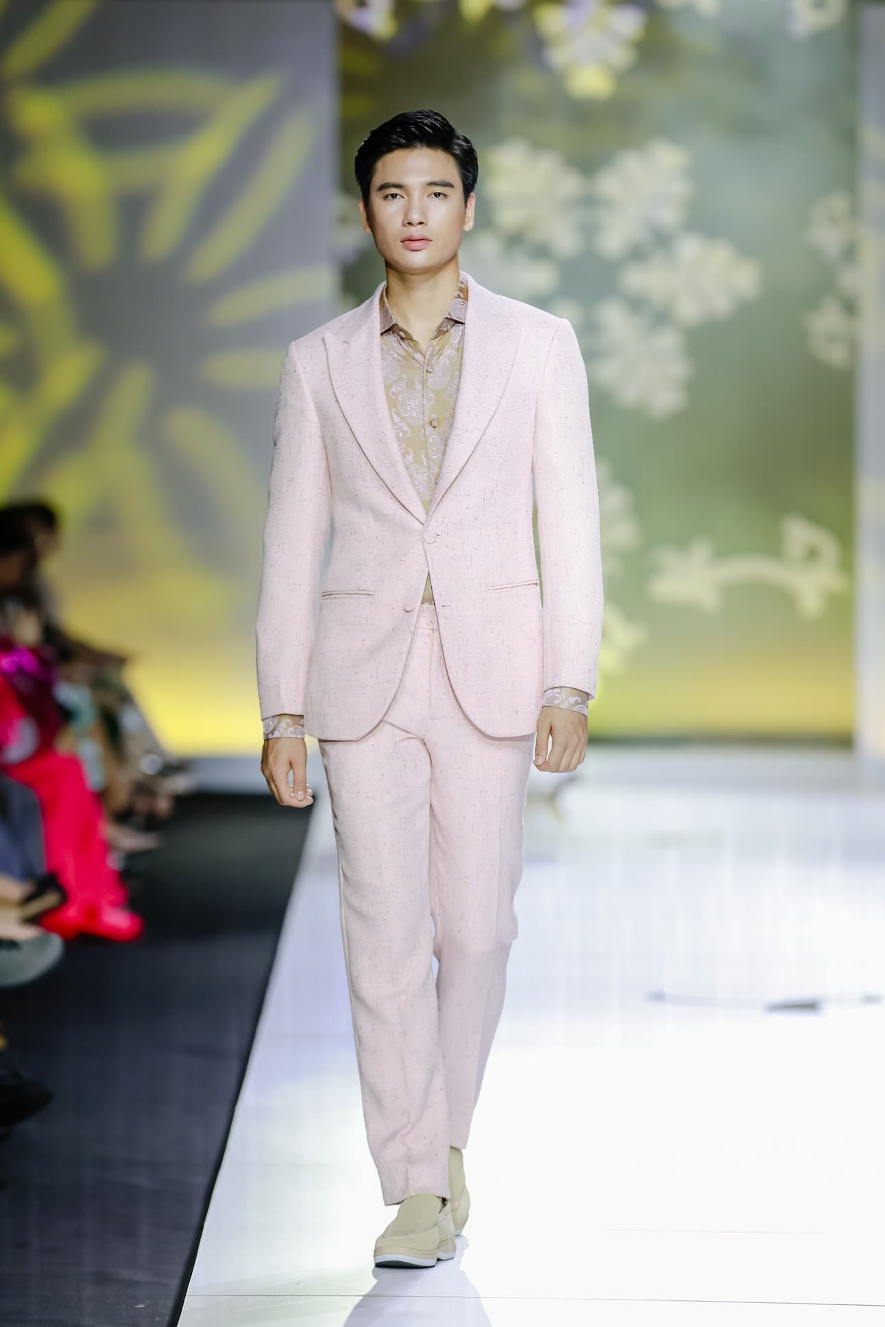 SOFT BLUSH PANTS
