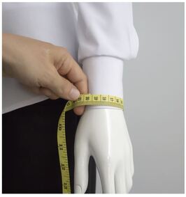 How to take wrist measurement